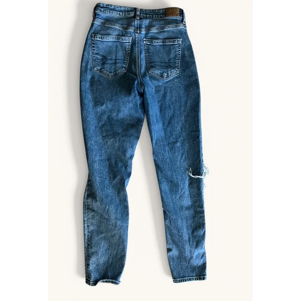 American Eagle‎ High Rise Mom Jeans Womens Size 2 Ripped Distressed Denim